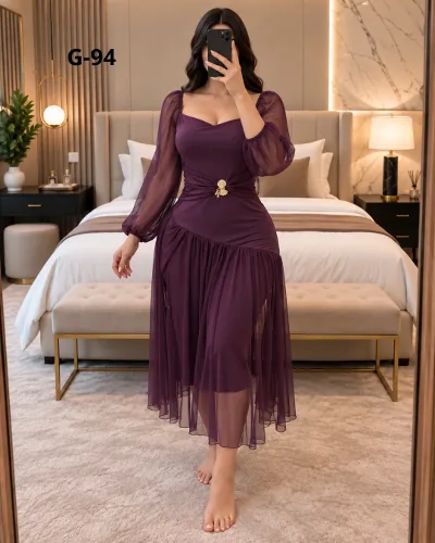 فستان نسائي